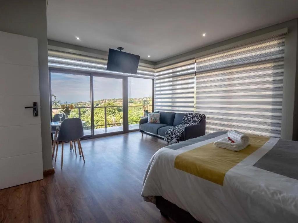 Umhlanga Rocks Ekuthuleni Modern Christian Guesthouse With Seaview חדר תמונה